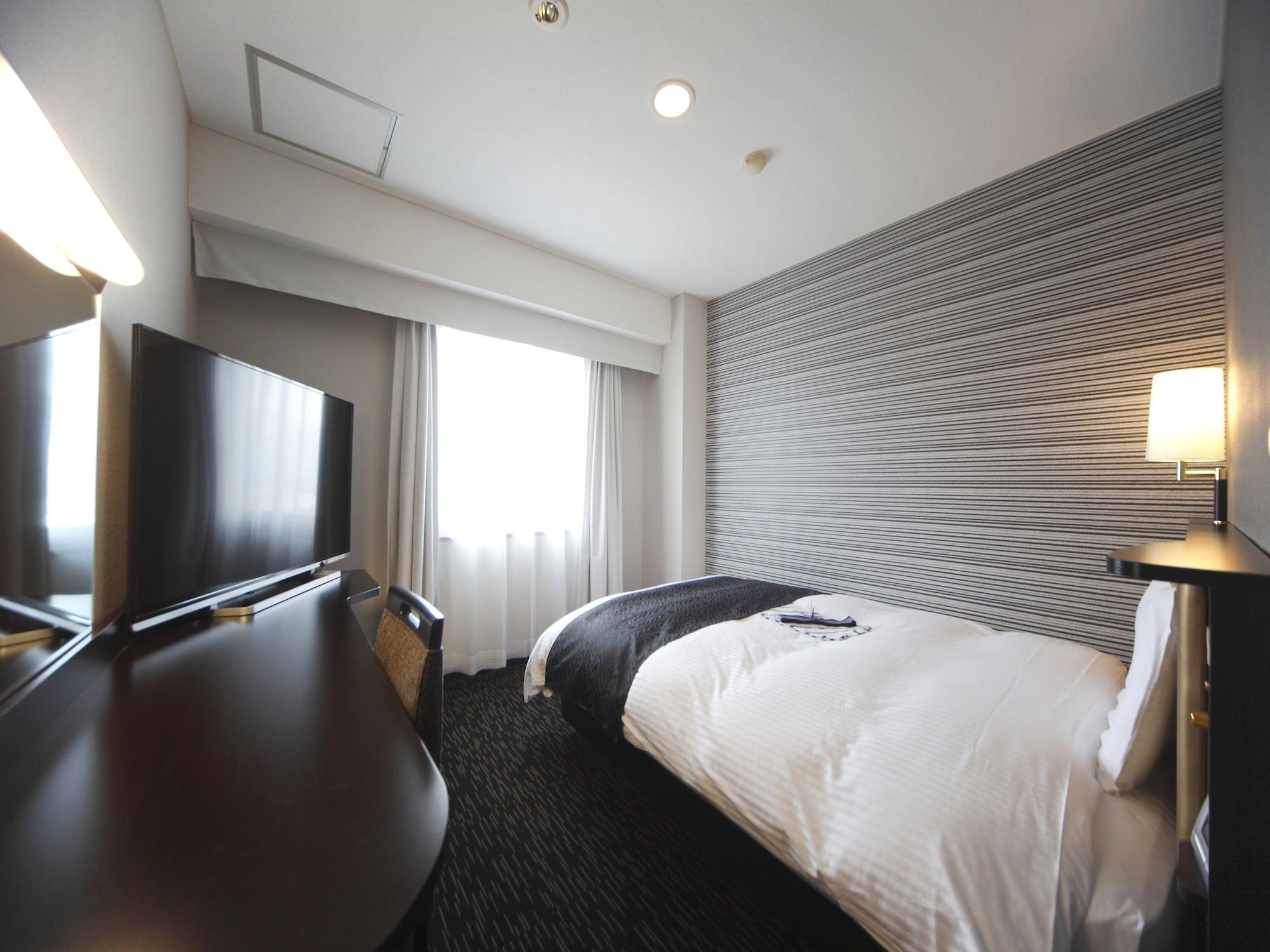 Apa Hotel Aomori Eki Kenchodori Екстер'єр фото
