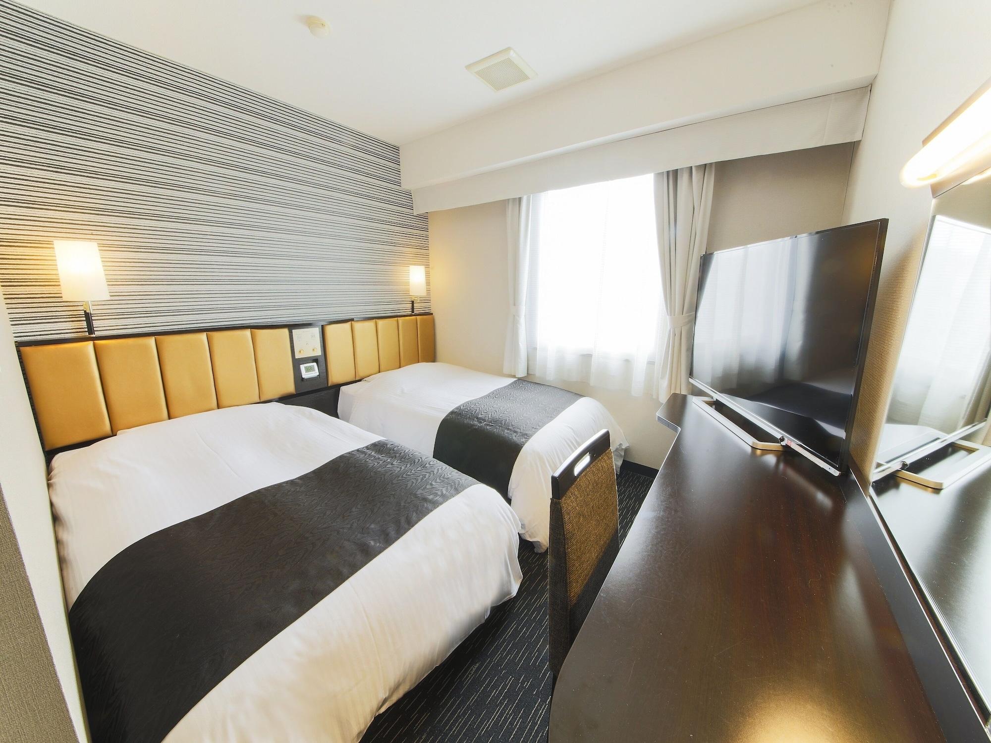 Apa Hotel Aomori Eki Kenchodori Екстер'єр фото